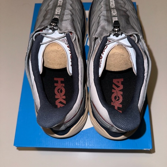 NWT - Hoka Project Clifton Men’s Size 9 - Box included - Picture 5 of 8